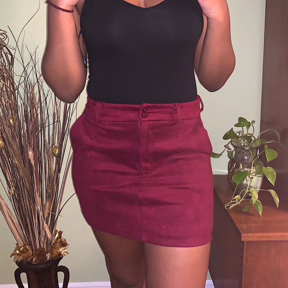Forever 21 Burgundy mini skirt